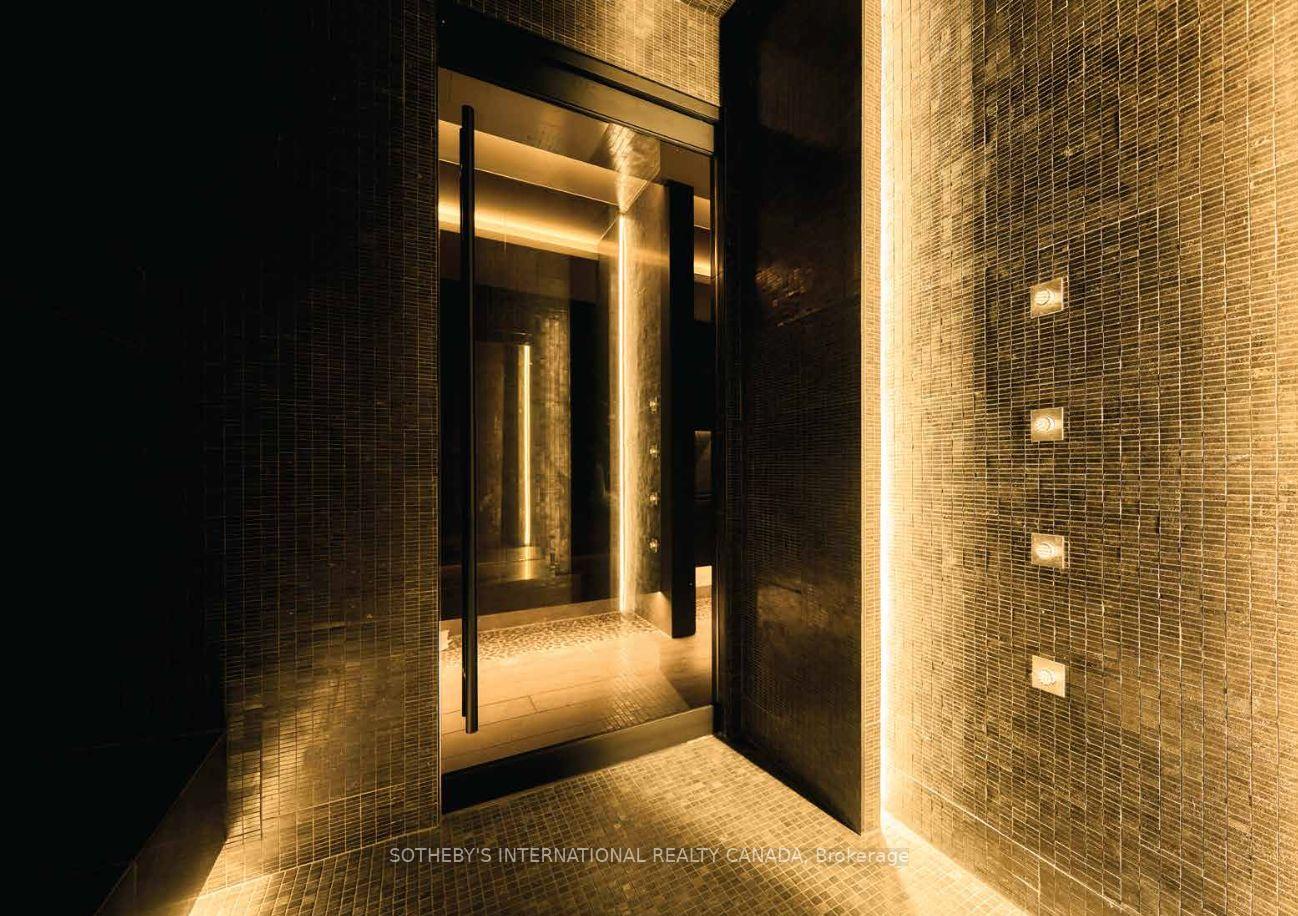 11 Yorkville Avenue 2112, Toronto Unit: 2112