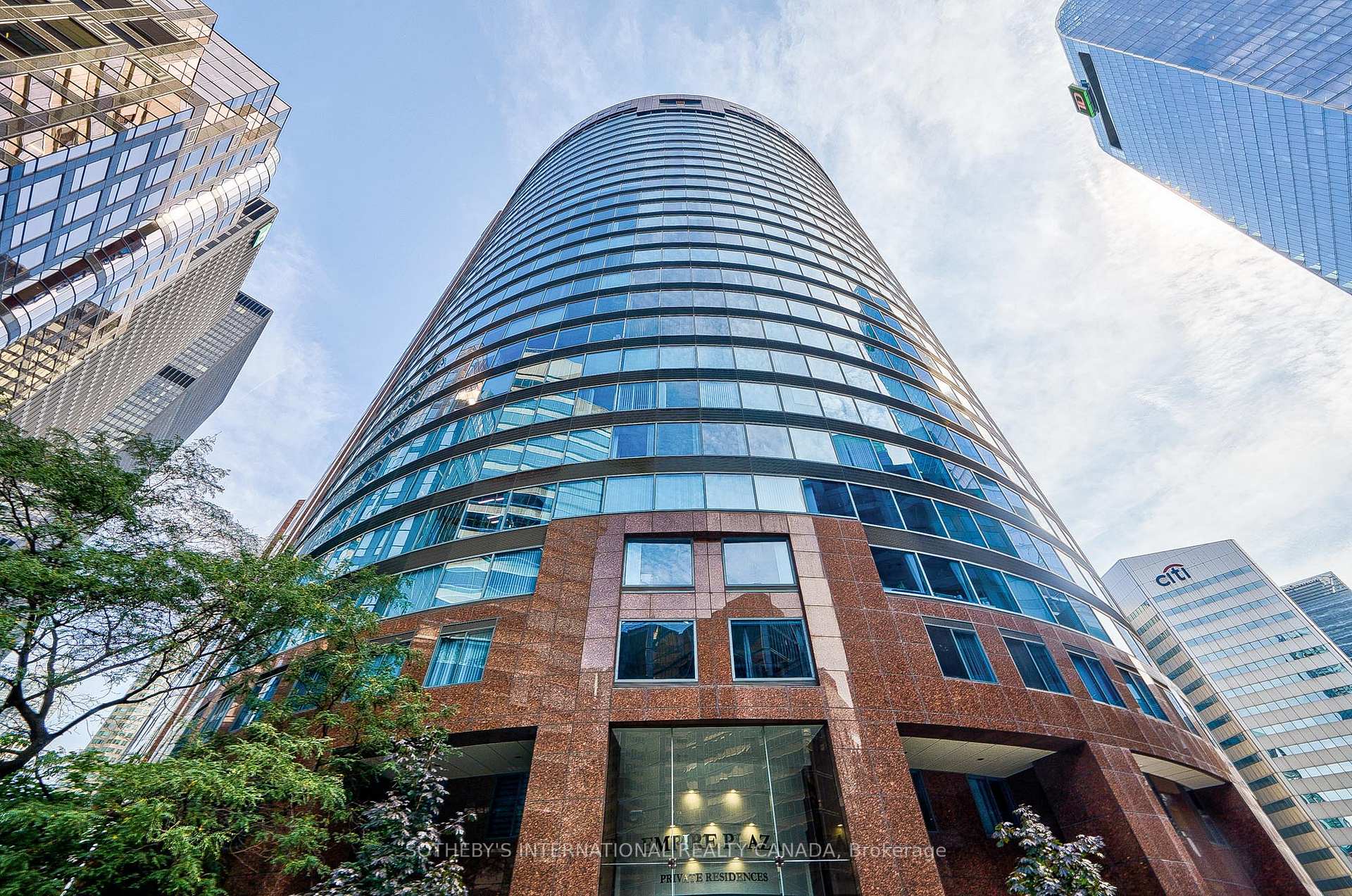 33 University Avenue 2506, Toronto Unit: 2506