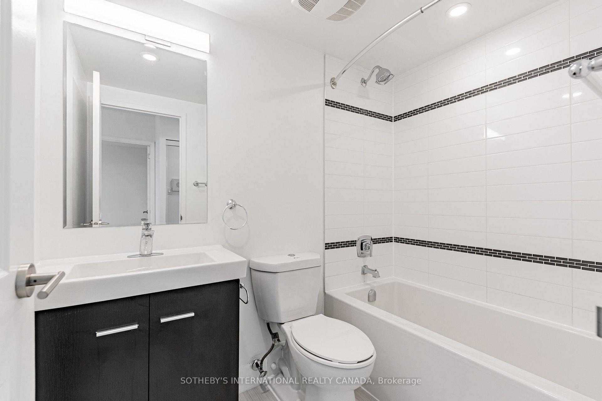 201 Sherbourne Street N0203, Toronto Unit: N0203