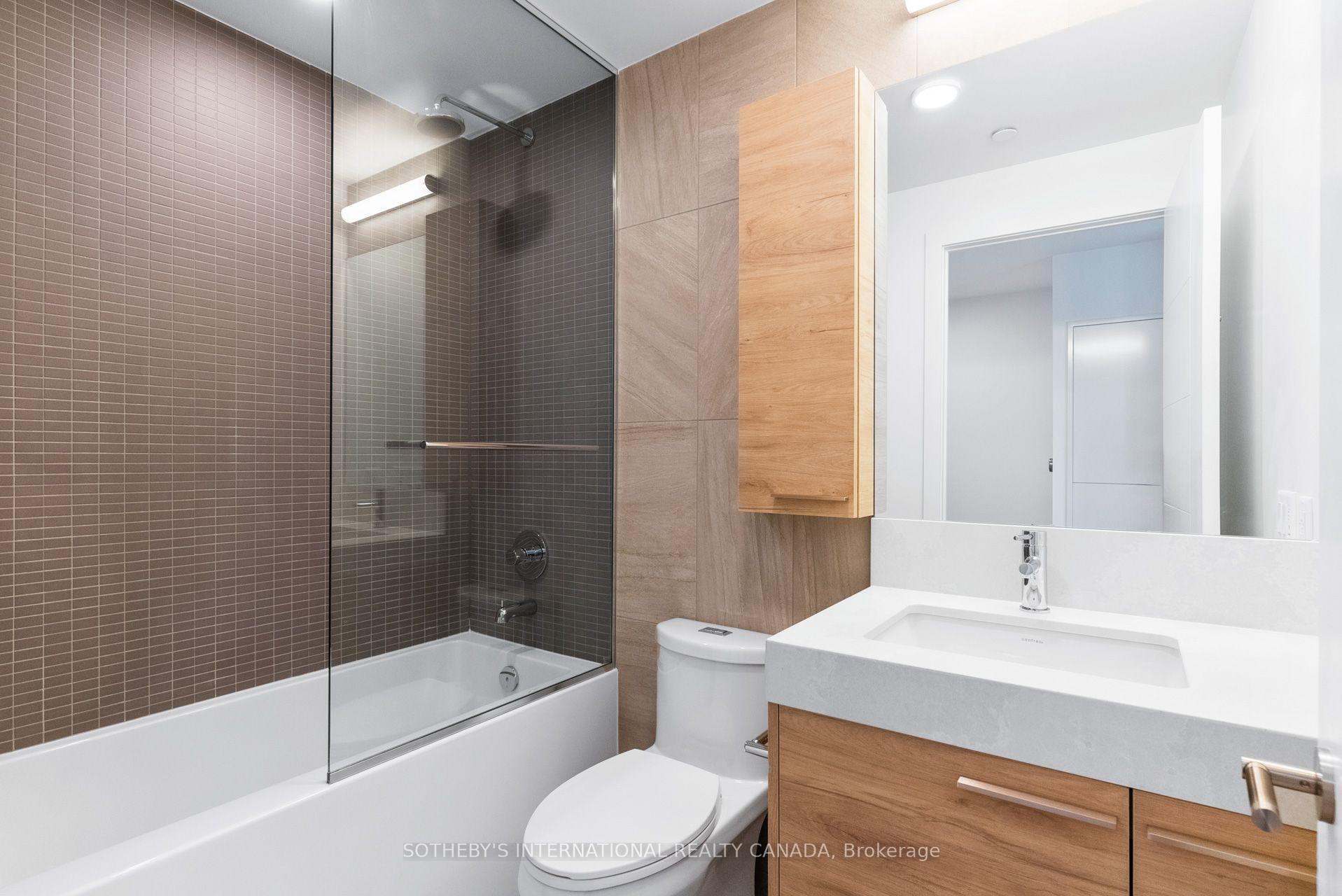 200 Redpath Avenue 1101, Toronto Unit: 1101