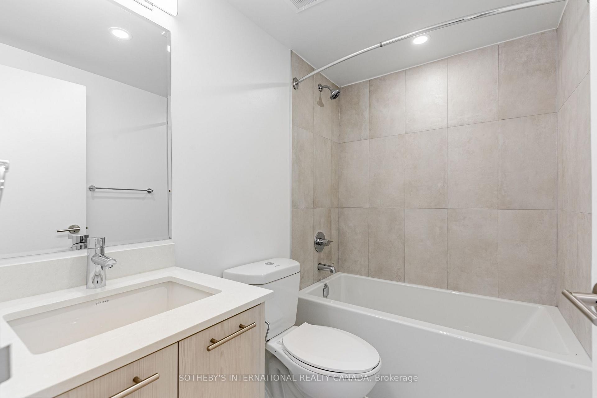 201 Sherbourne Street N1204, Toronto Unit: N1204