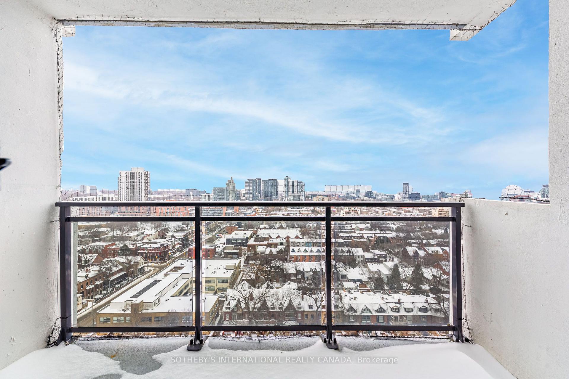 201 Sherbourne Street N1204, Toronto Unit: N1204