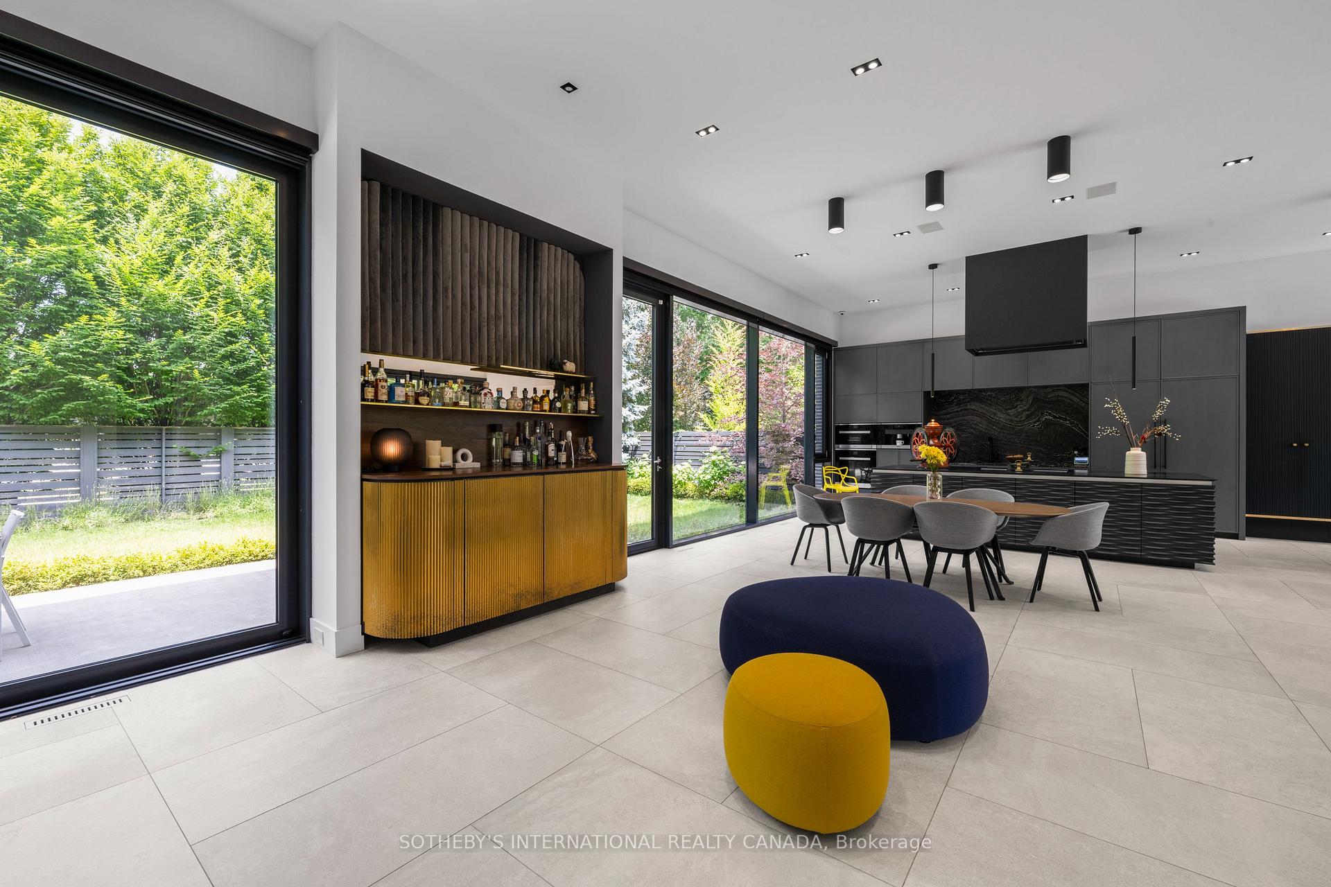 108 Stratford Crescent, Toronto