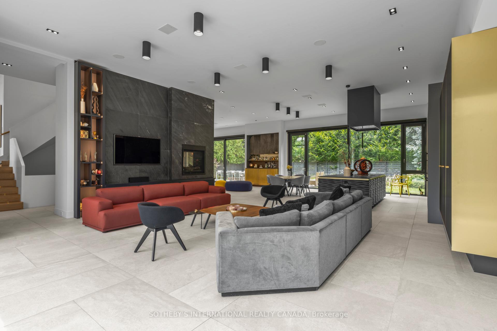 108 Stratford Crescent, Toronto
