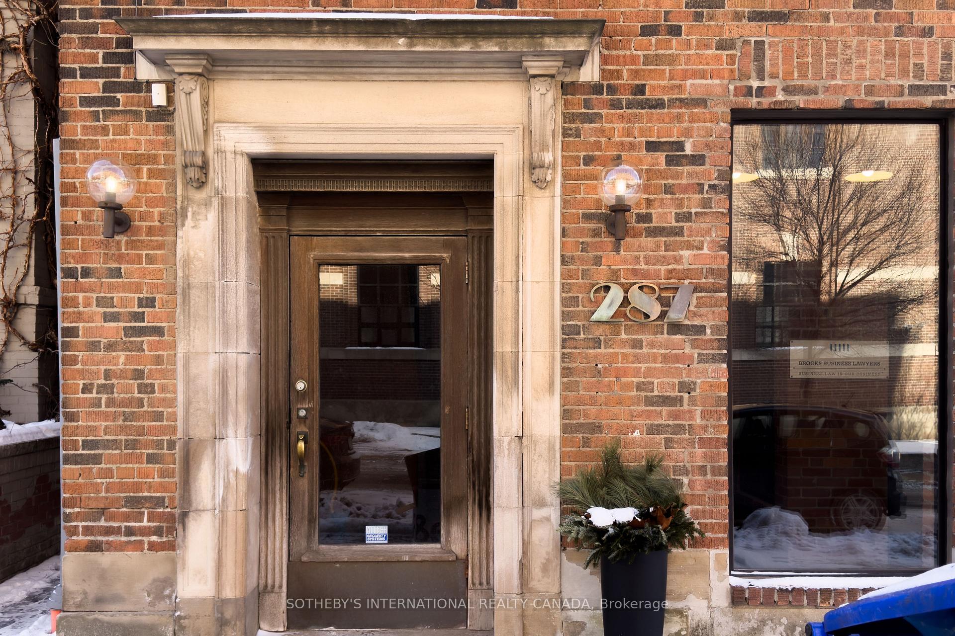 287 Macpherson Avenue 303, Toronto Unit: 303