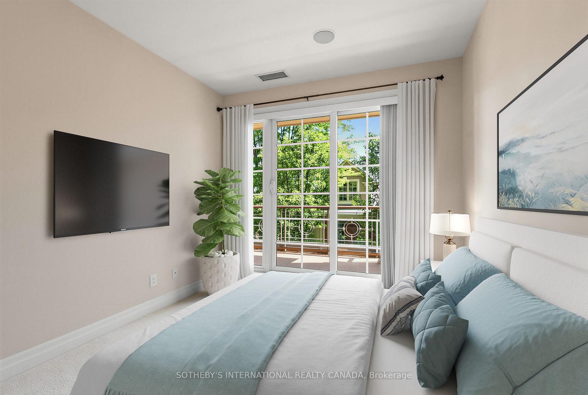 21 Burkebrook Place 224, Toronto Unit: 224