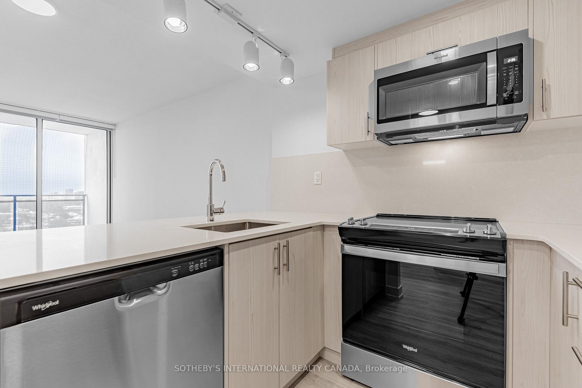 191 Sherbourne Street 117, Toronto Unit: 117