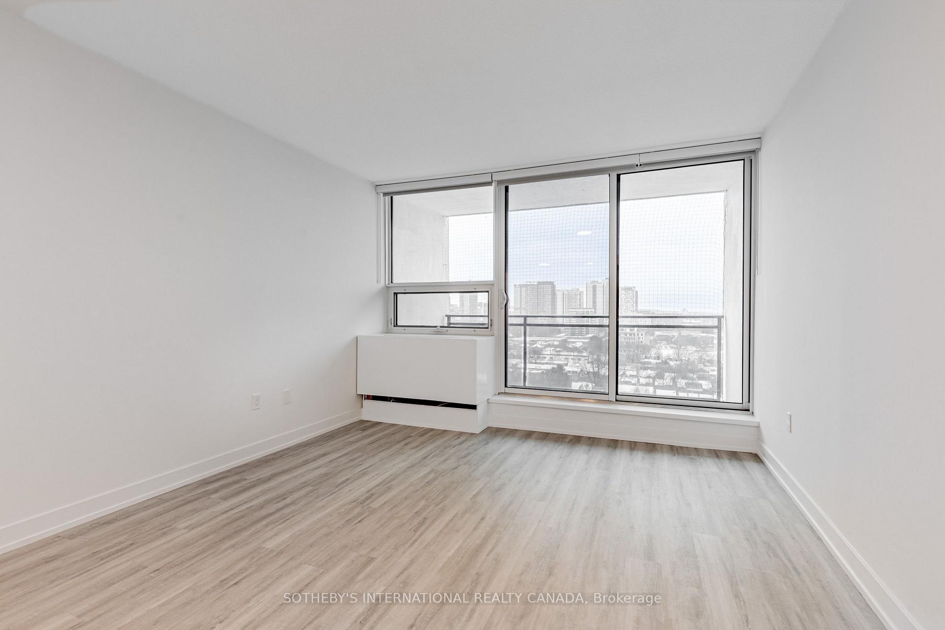 191 Sherbourne Street 117, Toronto Unit: 117
