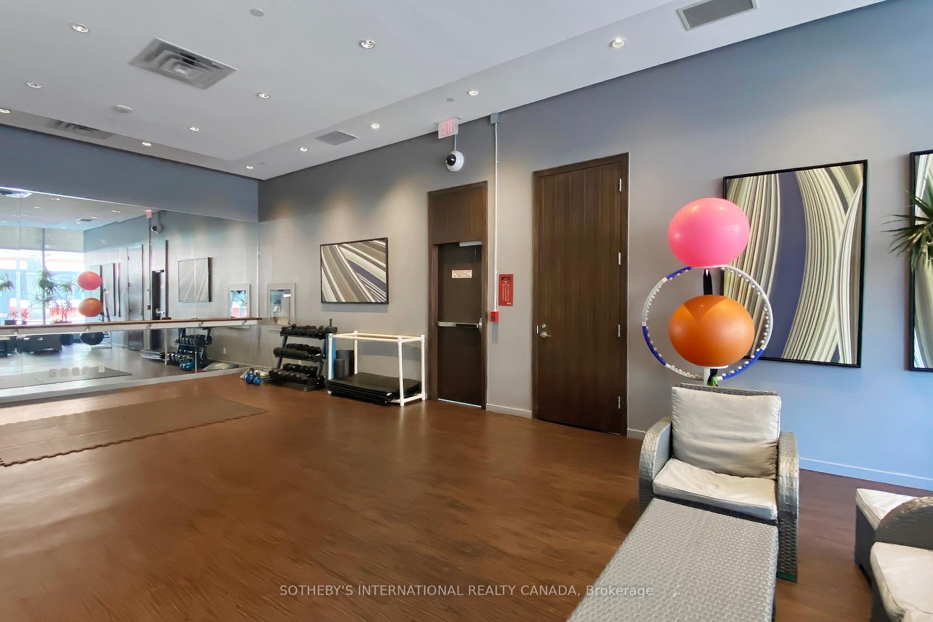 33 Lombard Street 4204, Toronto Unit: 4204
