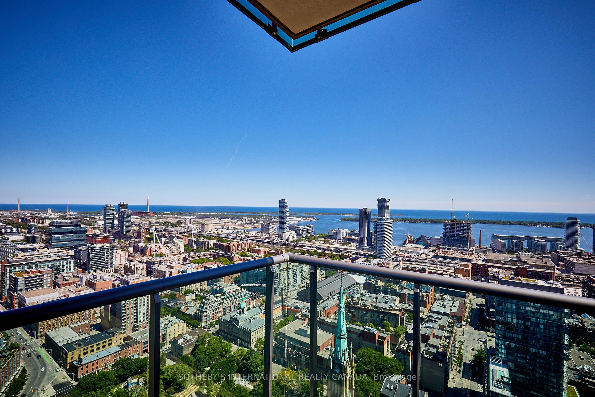 33 Lombard Street 4204, Toronto Unit: 4204