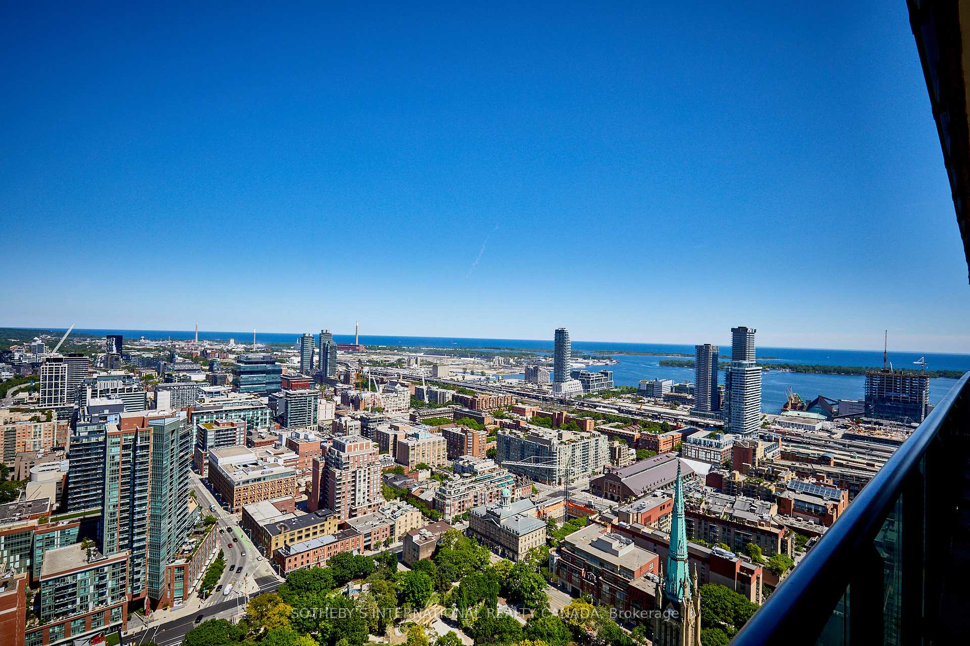 33 Lombard Street 4204, Toronto Unit: 4204
