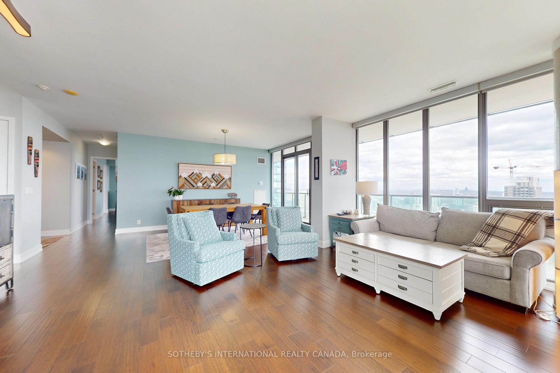 33 Lombard Street 4204, Toronto Unit: 4204