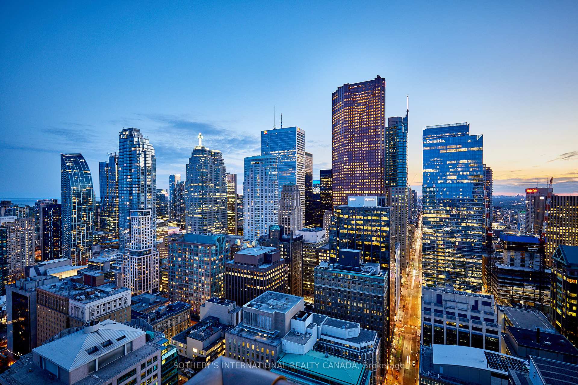 33 Lombard Street 4204, Toronto Unit: 4204