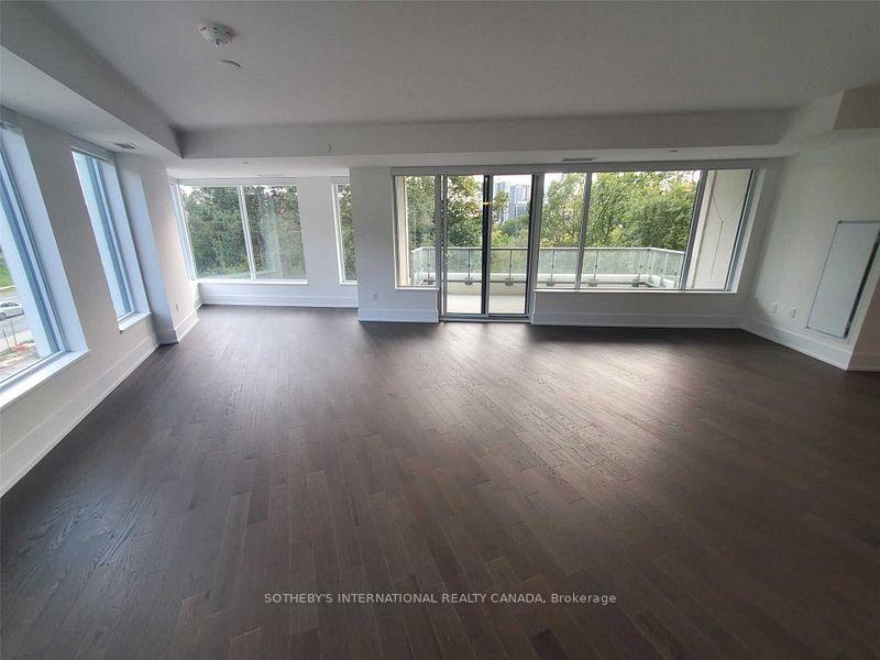 25 Adra Grado Way 335, Toronto Unit: 335