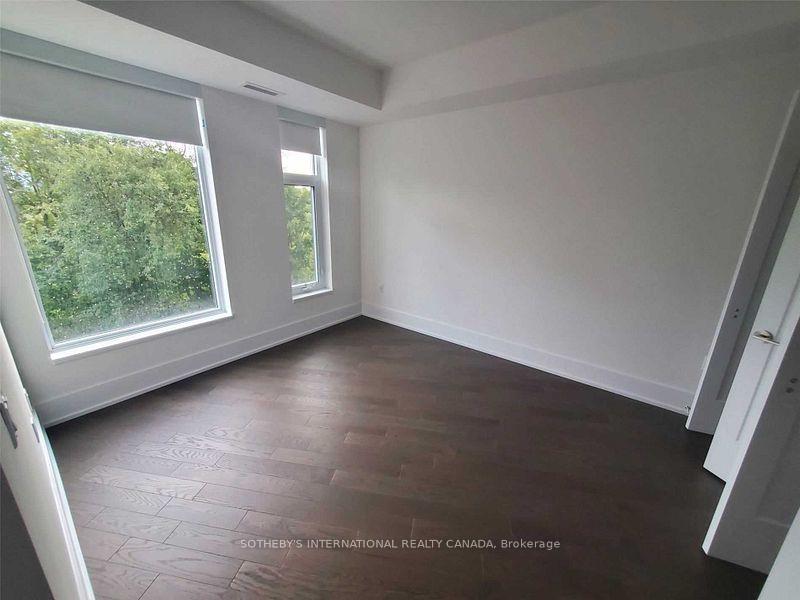 25 Adra Grado Way 335, Toronto Unit: 335