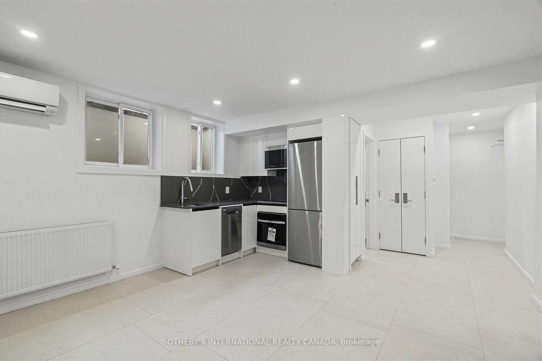 1340 Avenue Road B, Toronto Unit: B