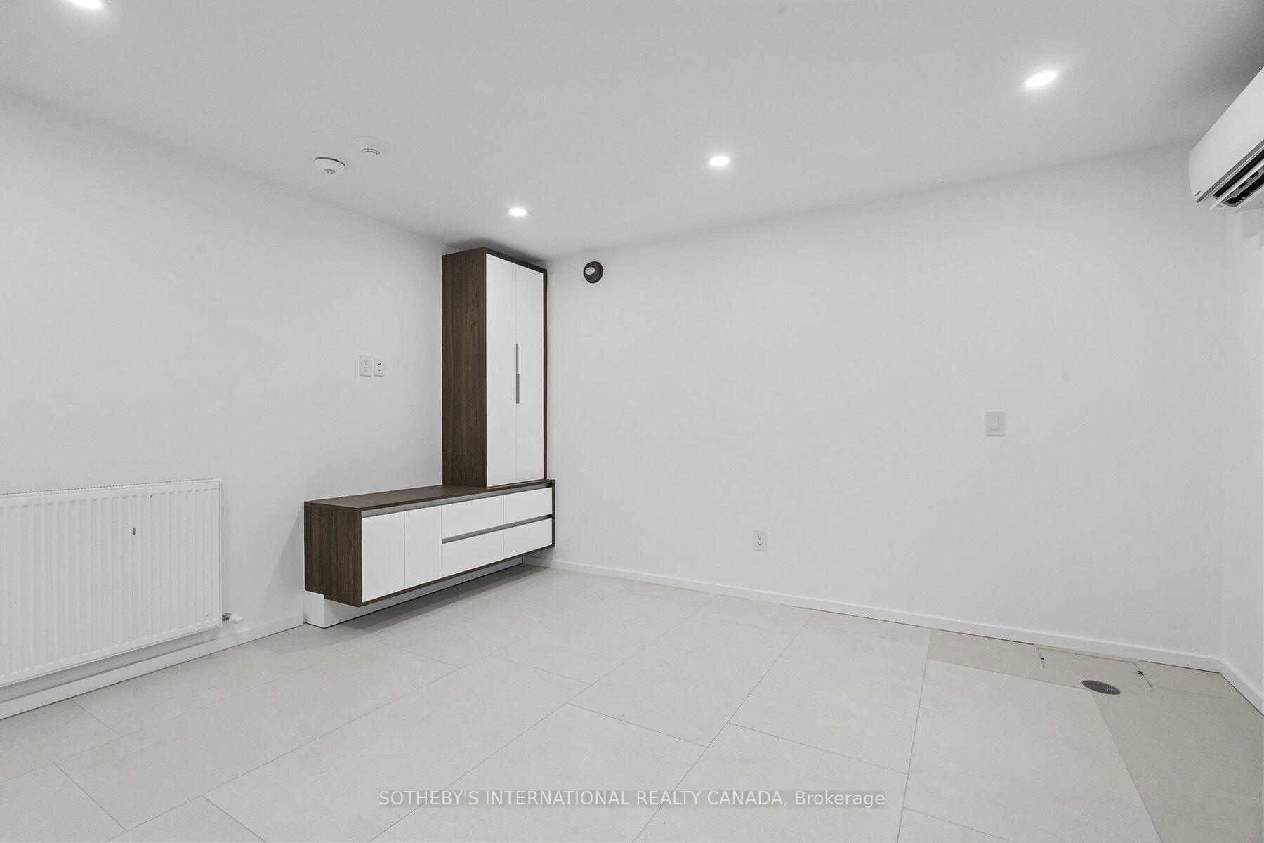 1340 Avenue Road B, Toronto Unit: B