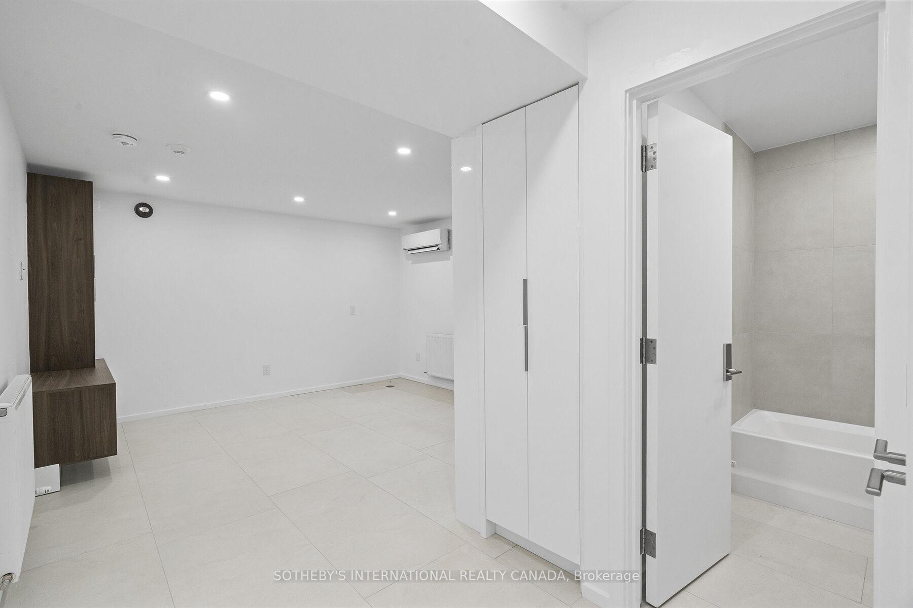 1340 Avenue Road B, Toronto Unit: B