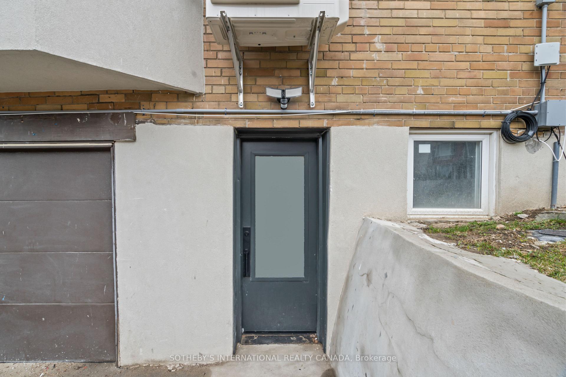 1340 Avenue Road B, Toronto Unit: B