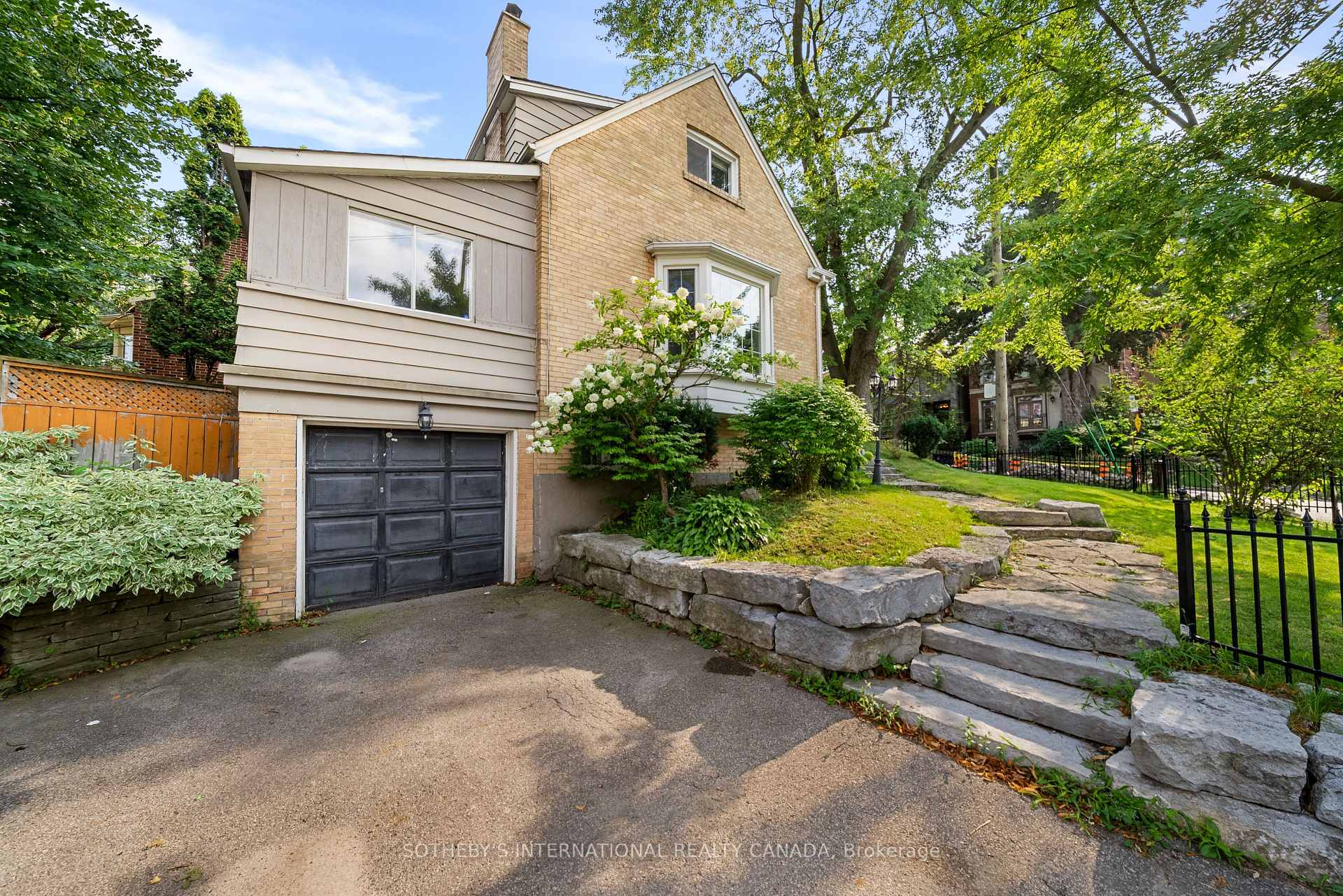 29 Highbourne Avenue, Toronto