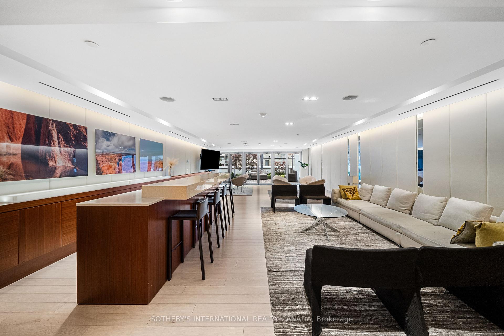 170 Avenue Road 1503, Toronto Unit: 1503