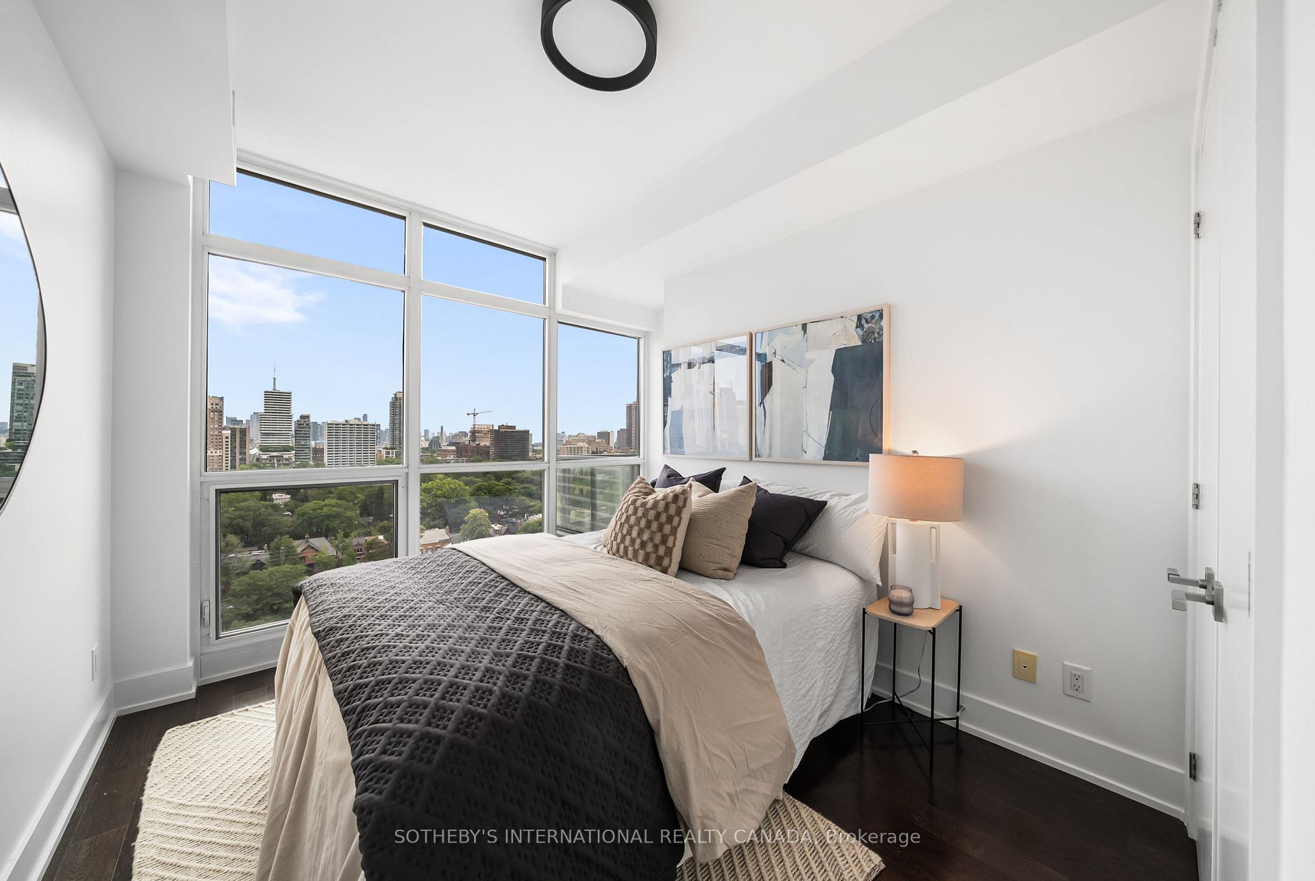 170 Avenue Road 1503, Toronto Unit: 1503
