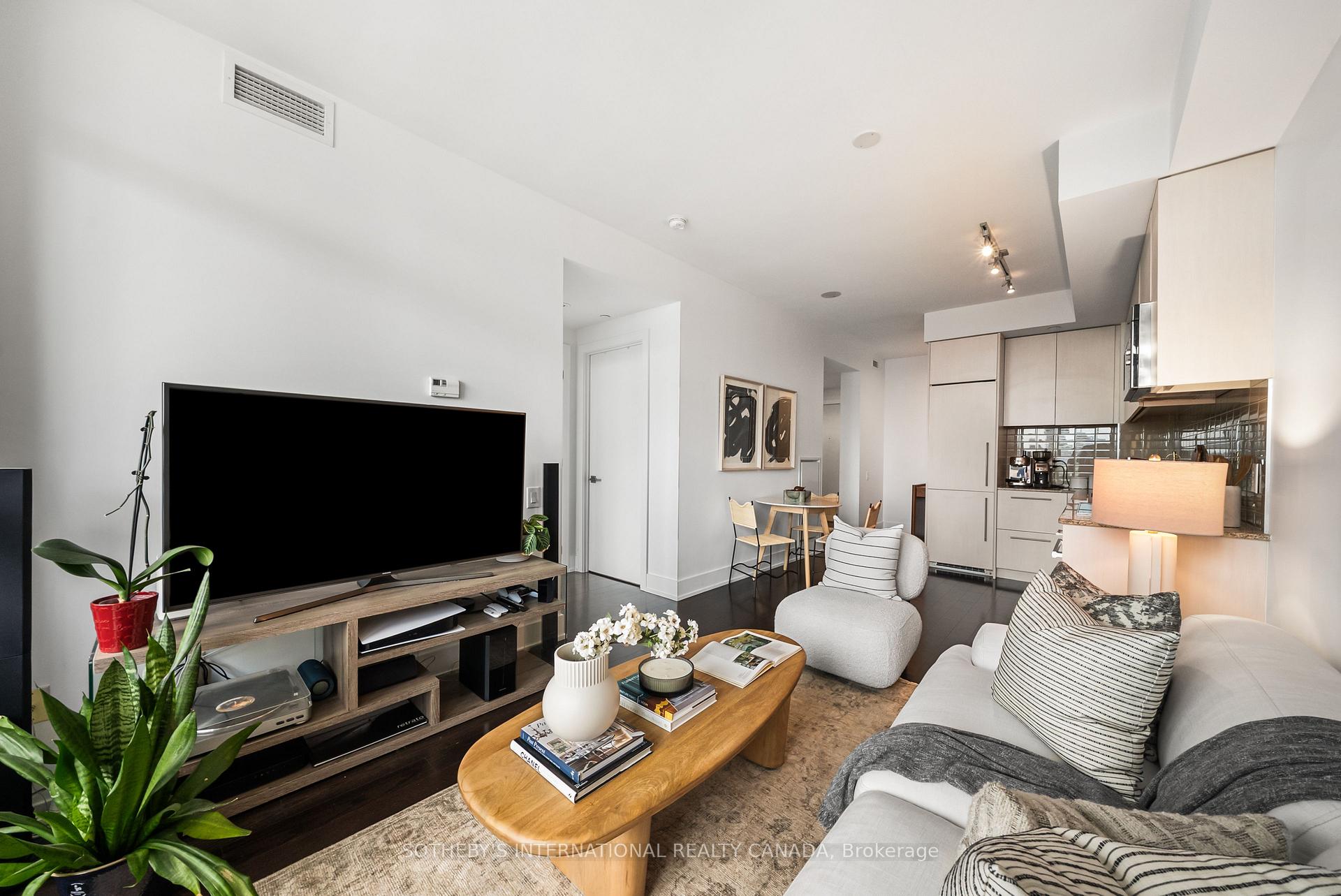 170 Avenue Road 1503, Toronto Unit: 1503