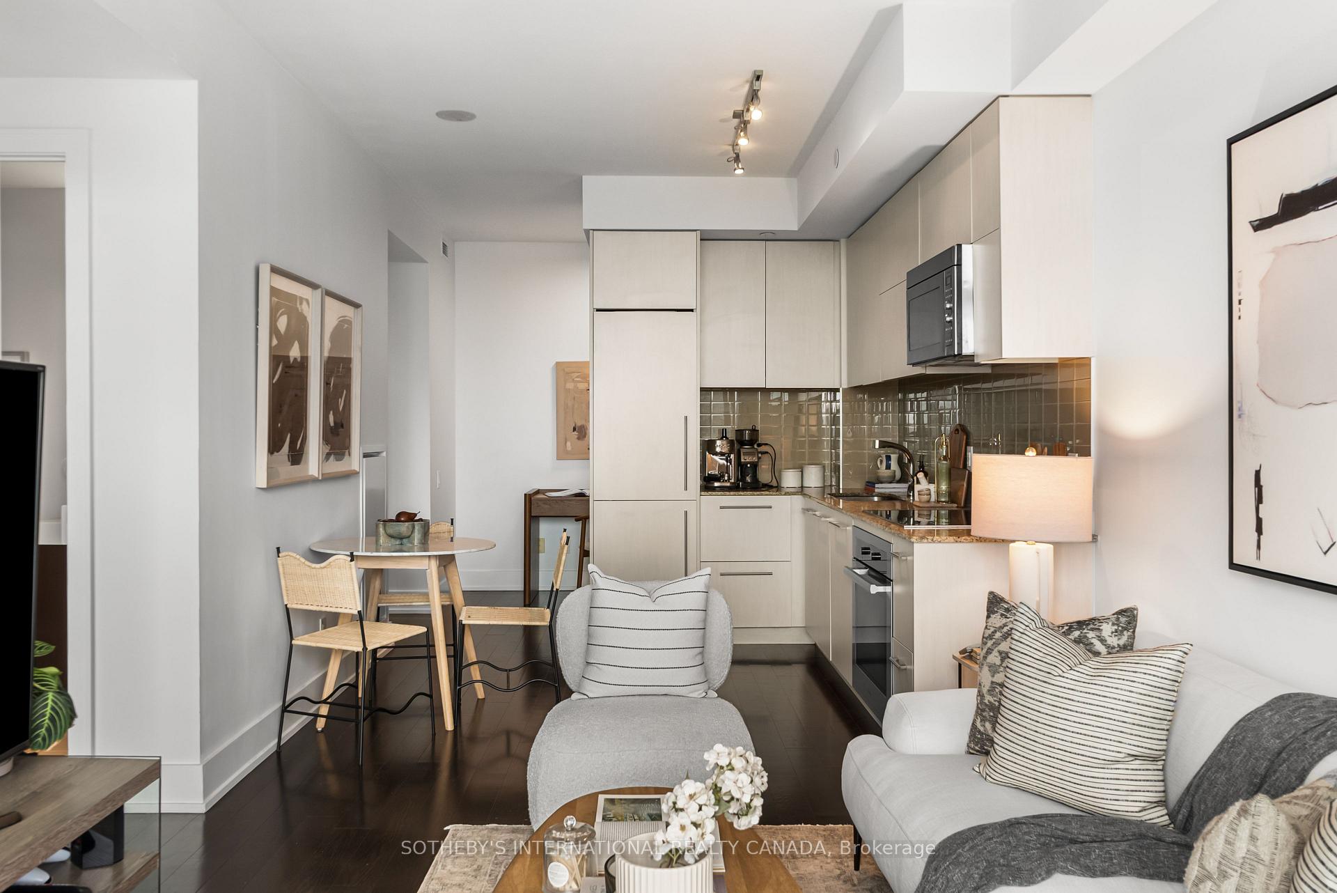 170 Avenue Road 1503, Toronto Unit: 1503
