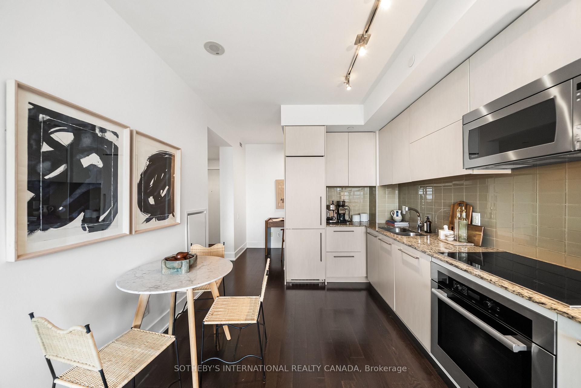 170 Avenue Road 1503, Toronto Unit: 1503