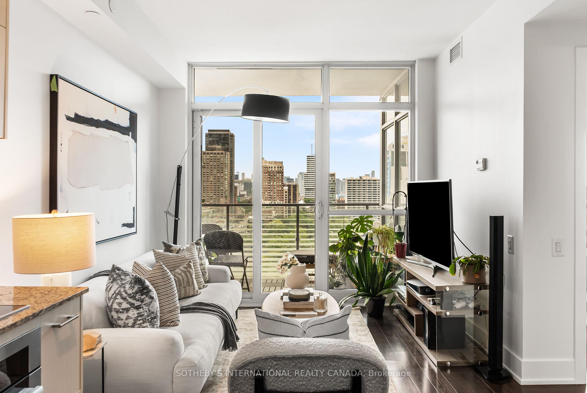 170 Avenue Road 1503, Toronto Unit: 1503