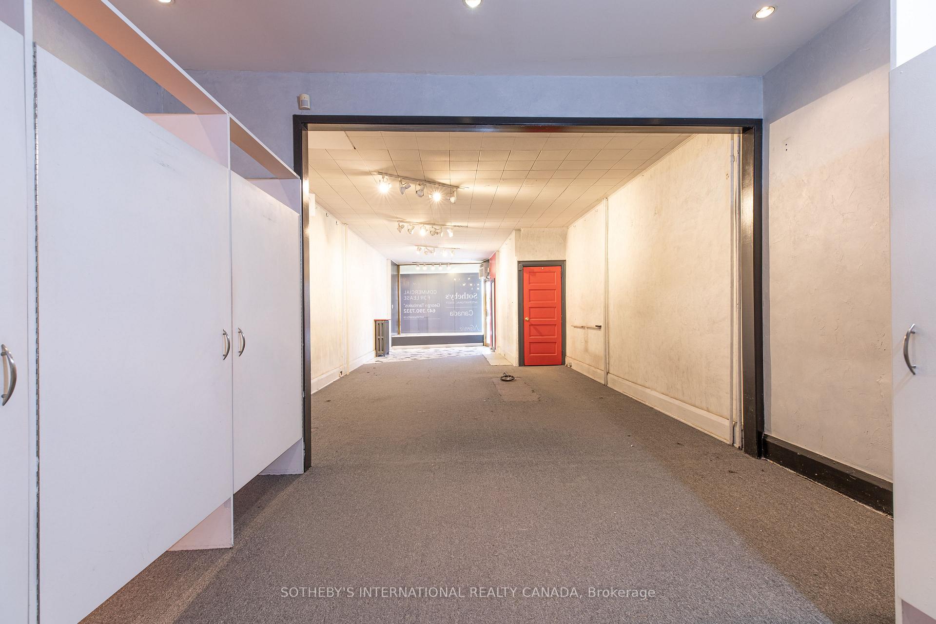 3236 Yonge Street Retail Store, Toronto Unit: Retail Store