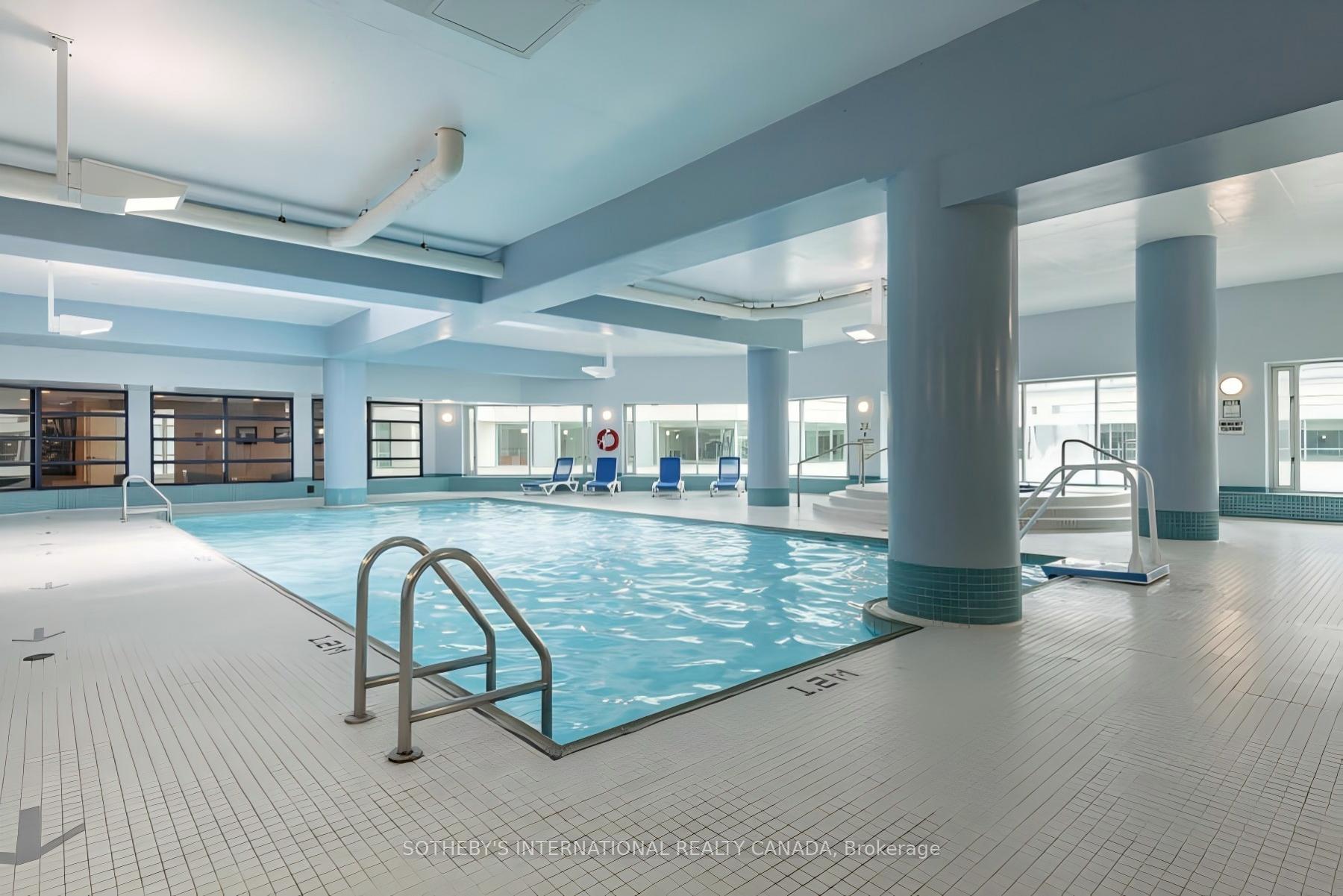 10 Yonge Street 2809, Toronto Unit: 2809