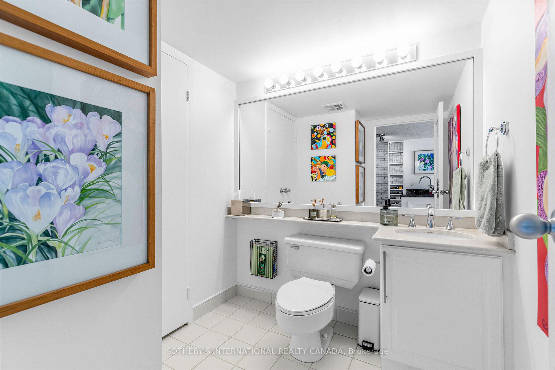 10 Yonge Street 2809, Toronto Unit: 2809