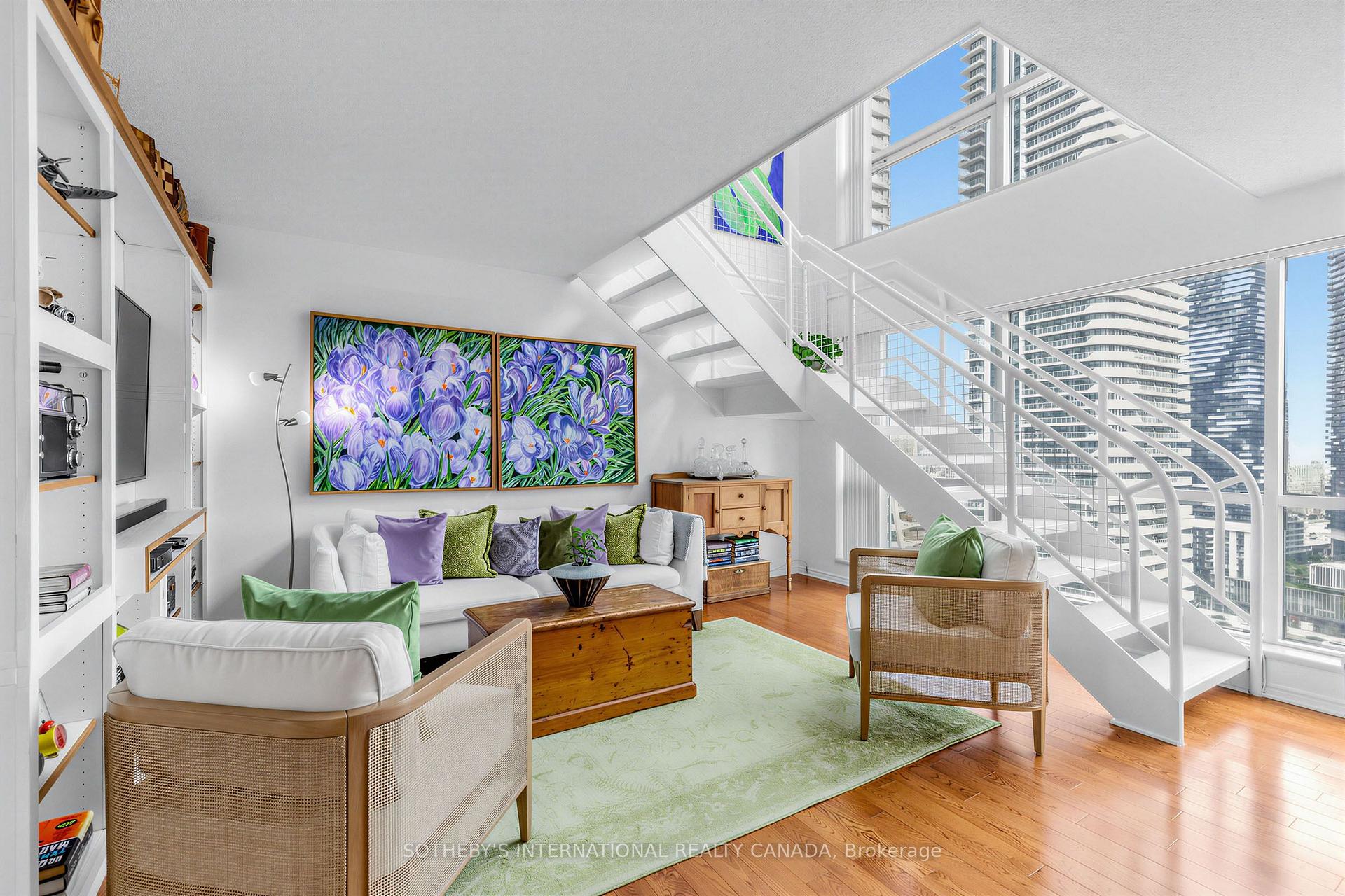 10 Yonge Street 2809, Toronto Unit: 2809
