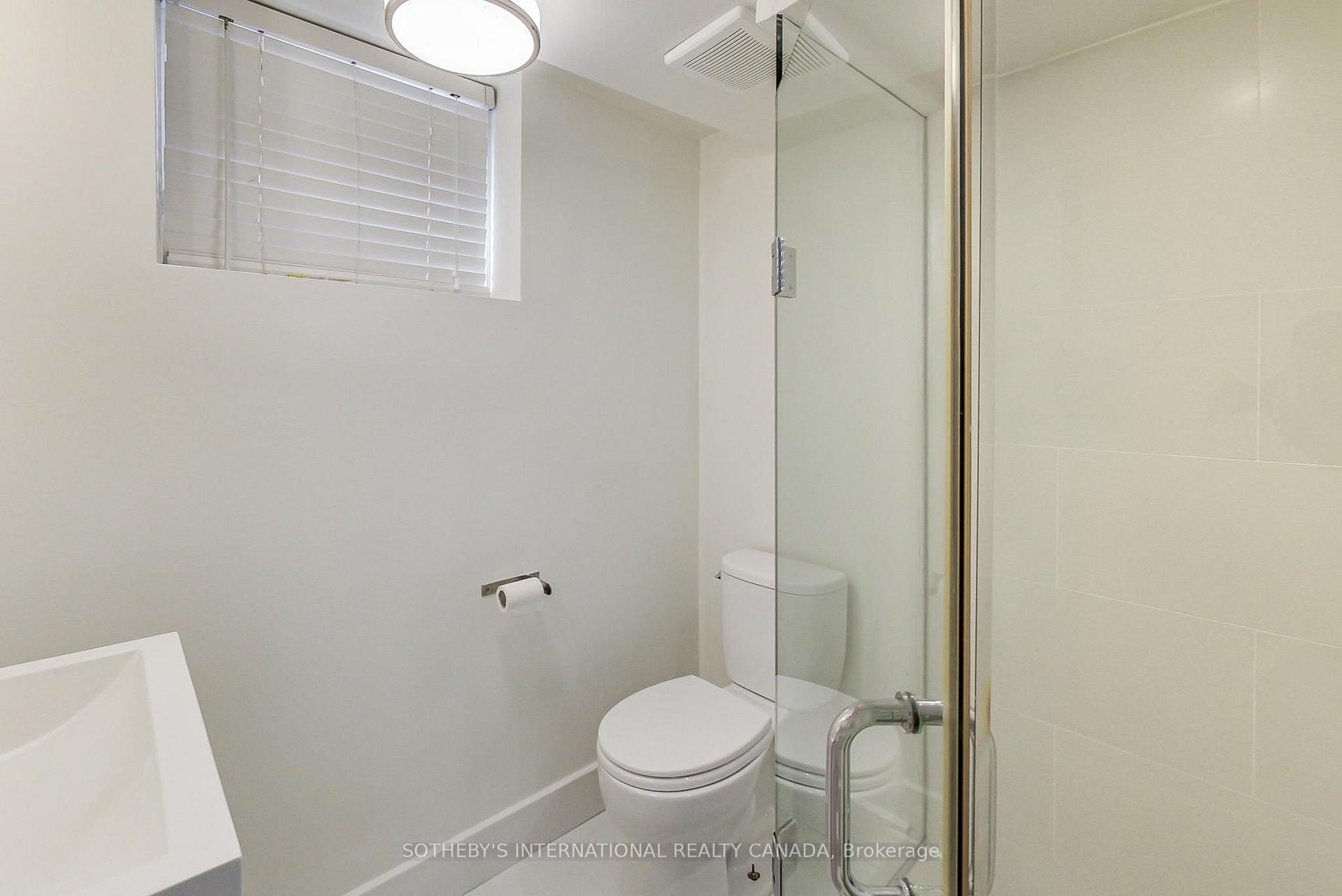 669 Euclid Avenue Lower, Toronto Unit: Lower