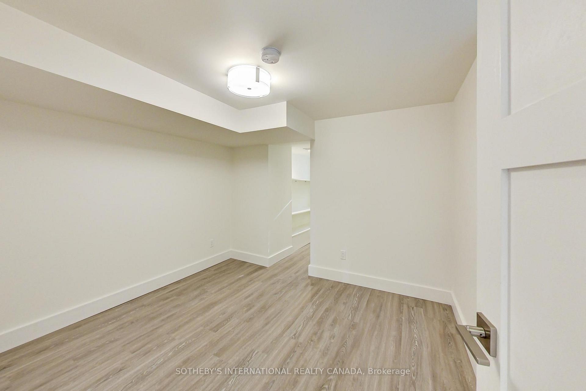 669 Euclid Avenue Lower, Toronto Unit: Lower