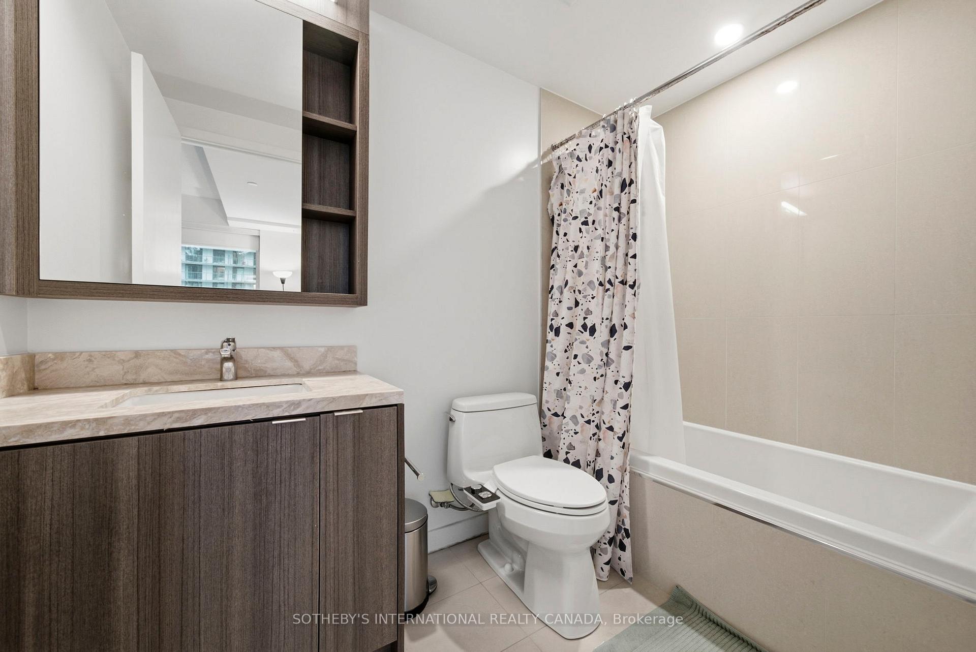 125 Blue Jays Way 3208, Toronto Unit: 3208