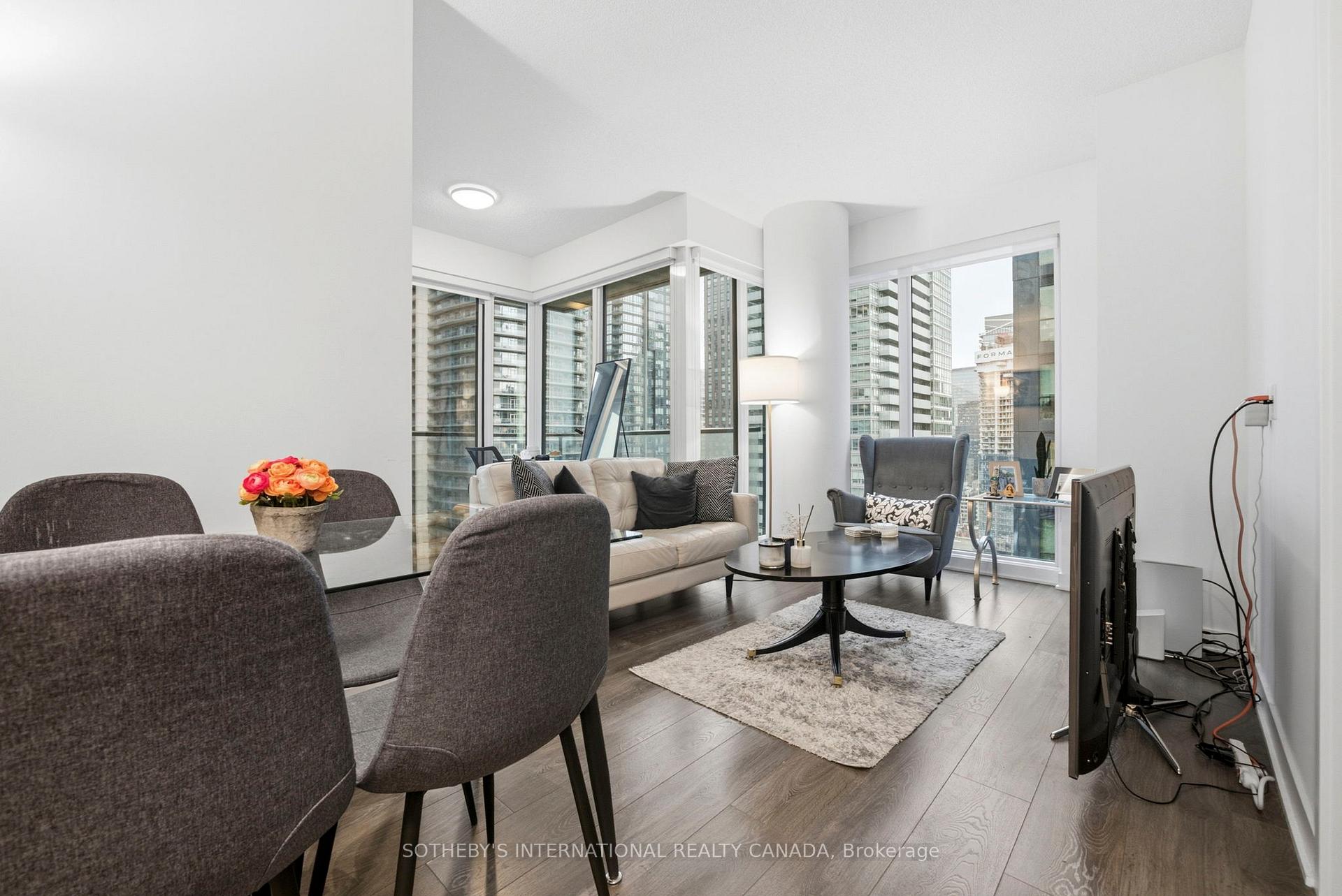 125 Blue Jays Way 3208, Toronto Unit: 3208