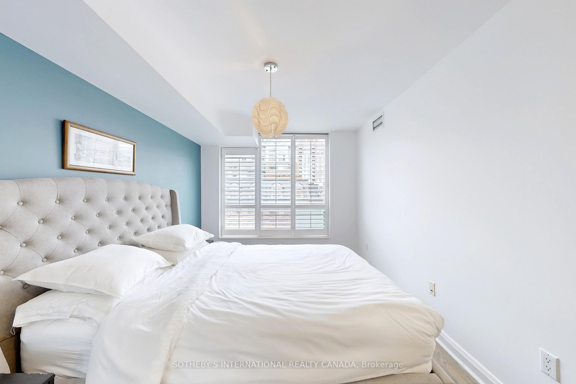 109 Front Street E 501, Toronto Unit: 501