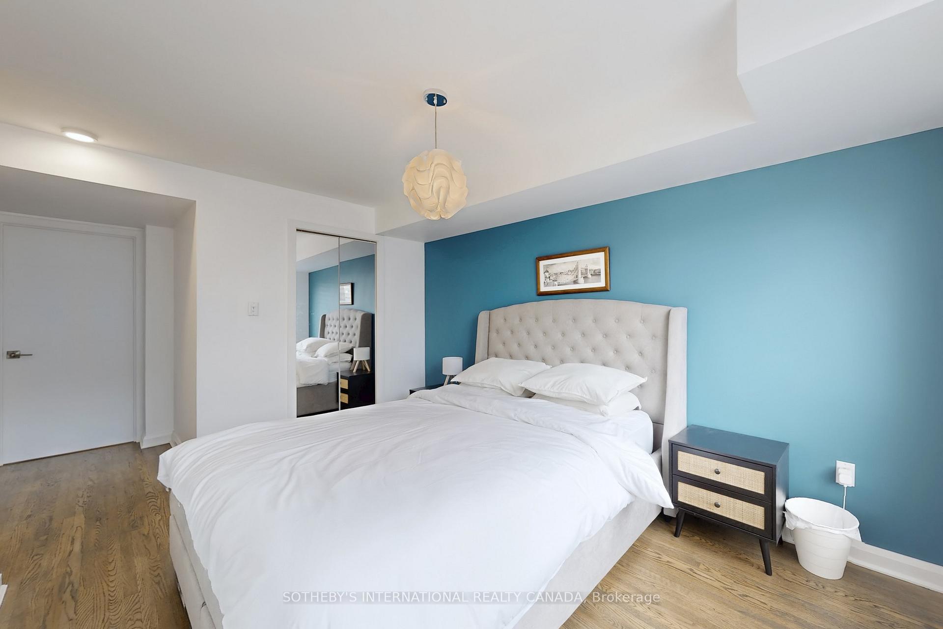 109 Front Street E 501, Toronto Unit: 501