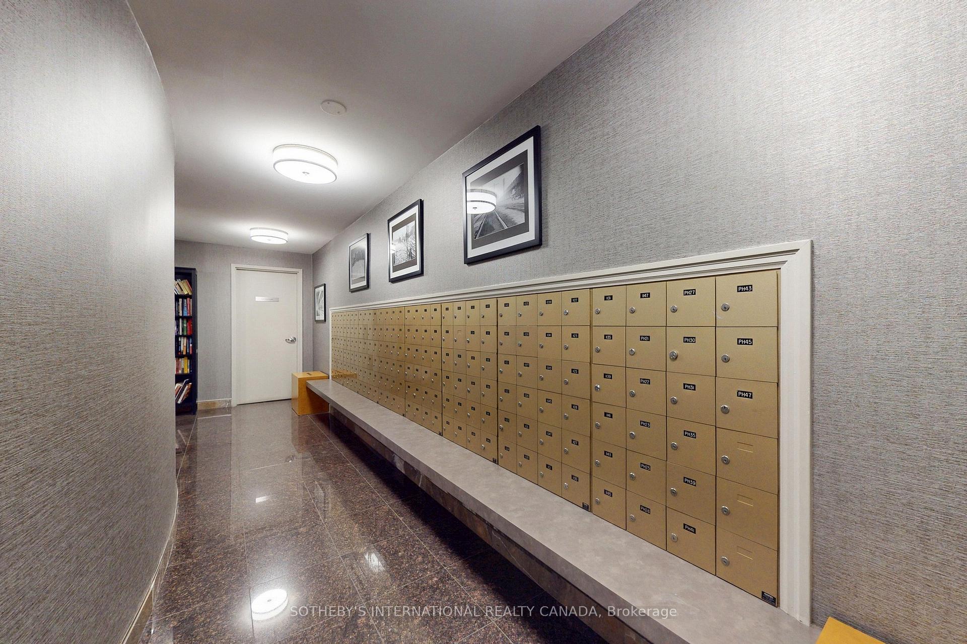 109 Front Street E 501, Toronto Unit: 501