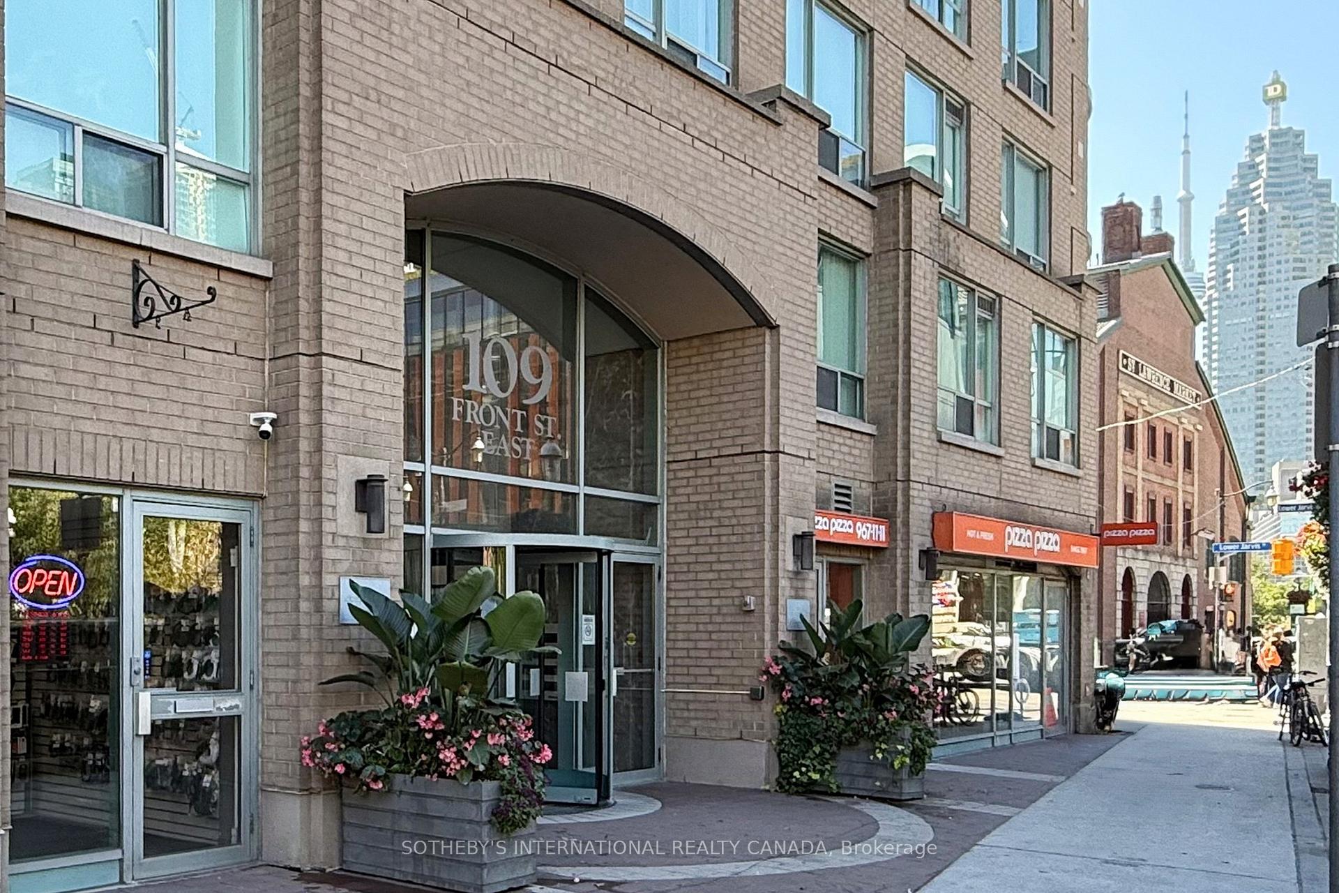 109 Front Street E 501, Toronto Unit: 501