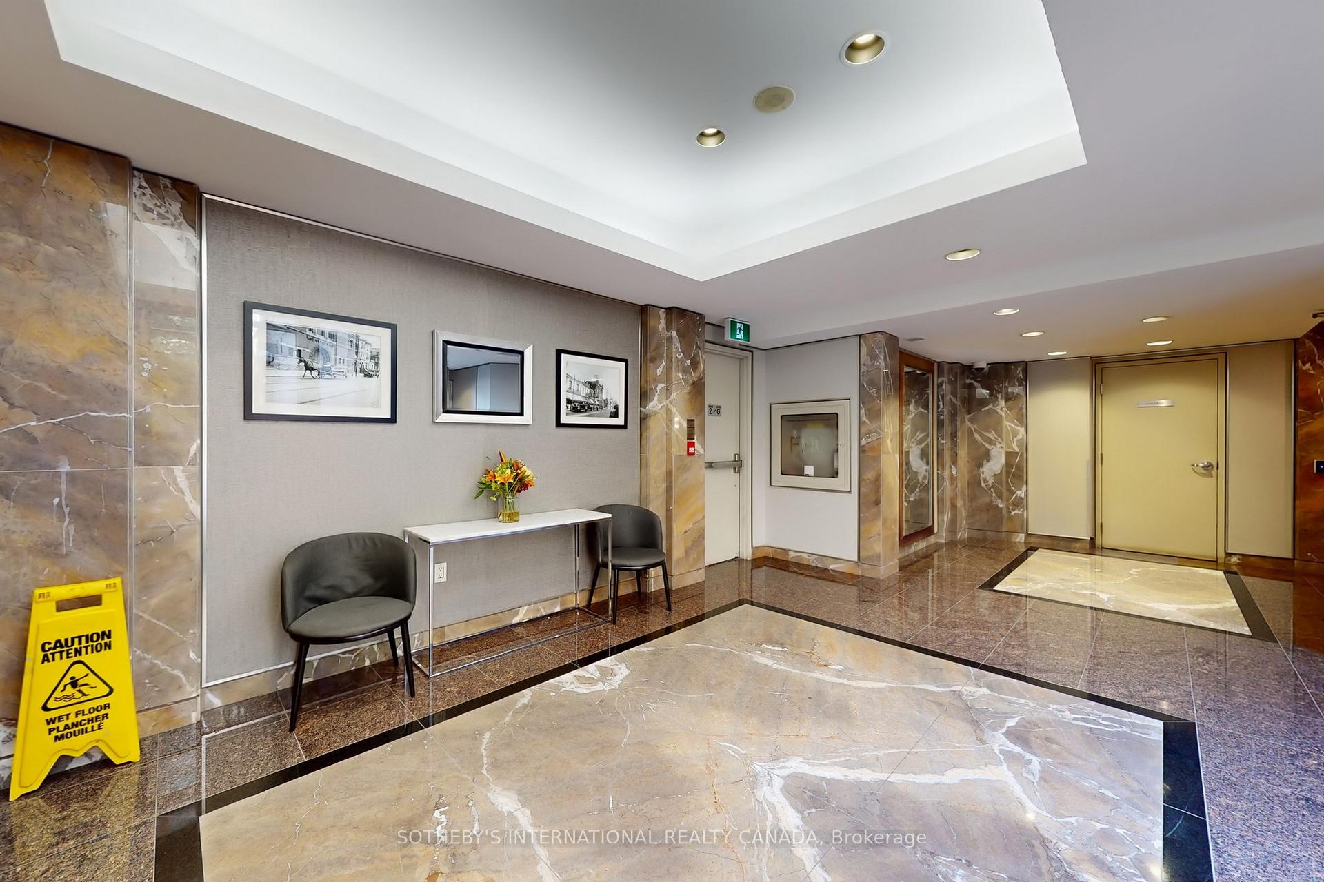 109 Front Street E 501, Toronto Unit: 501