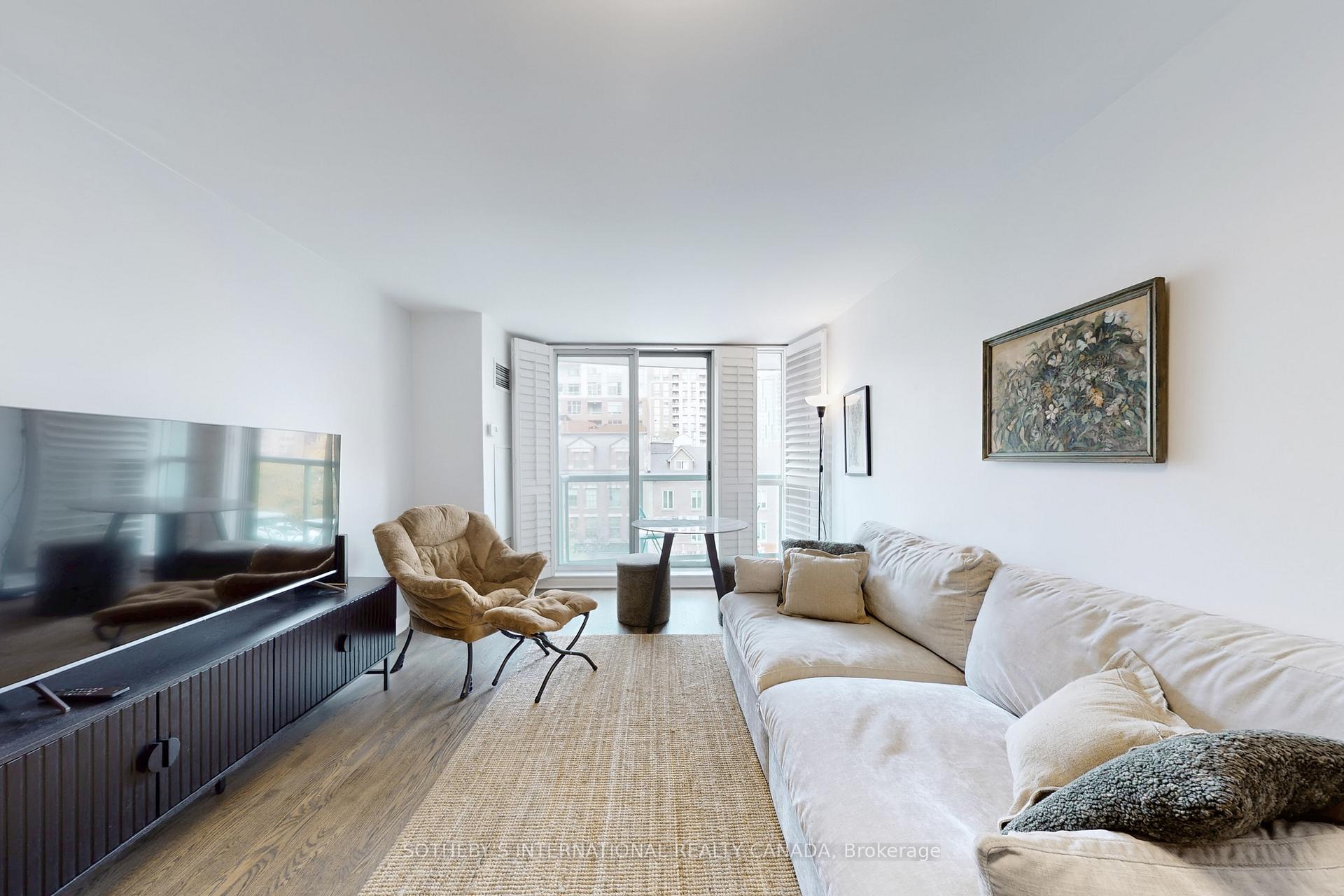 109 Front Street E 501, Toronto Unit: 501