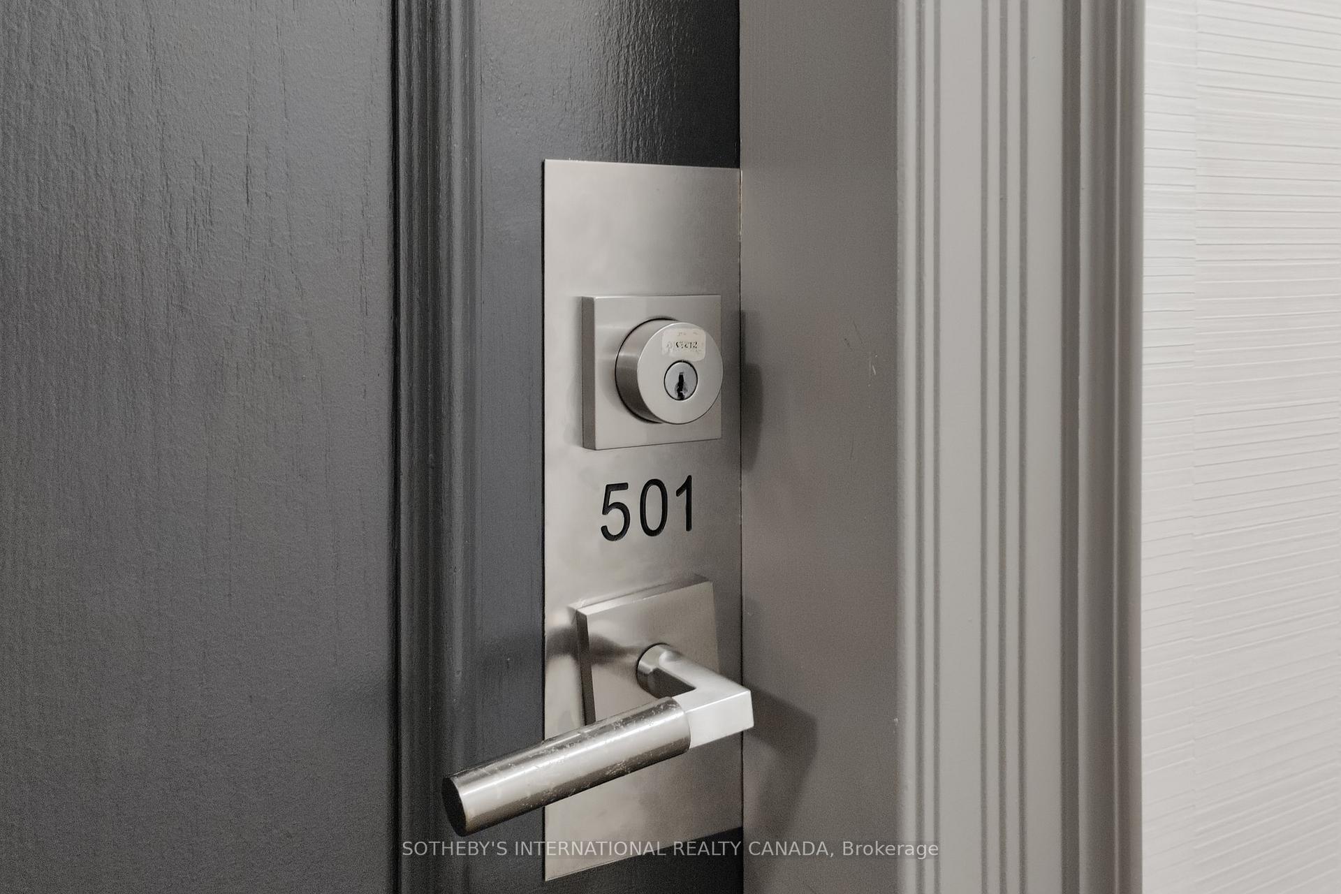 109 Front Street E 501, Toronto Unit: 501