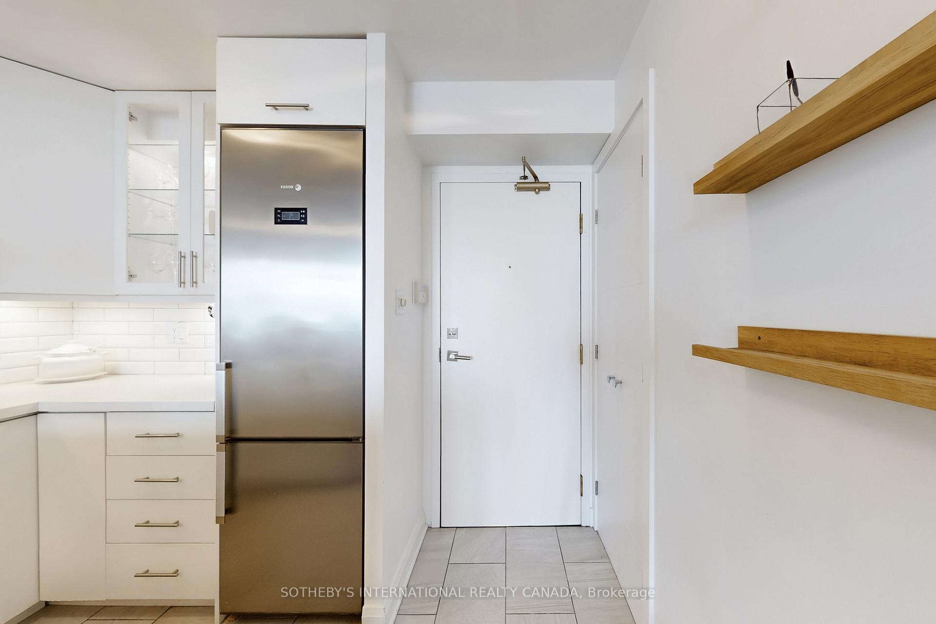 109 Front Street E 501, Toronto Unit: 501