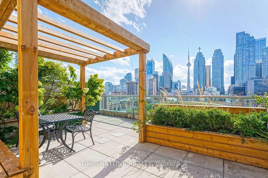 109 Front Street E 501, Toronto Unit: 501