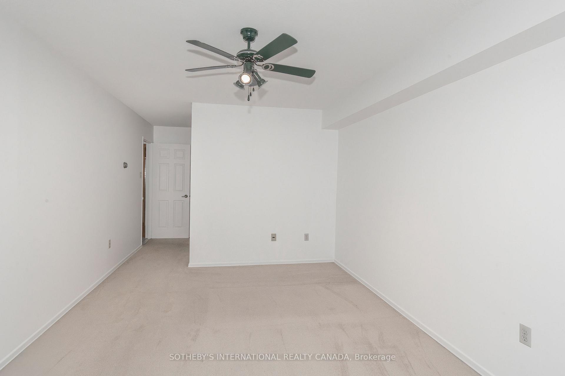 45 Carlton Street 1707, Toronto Unit: 1707