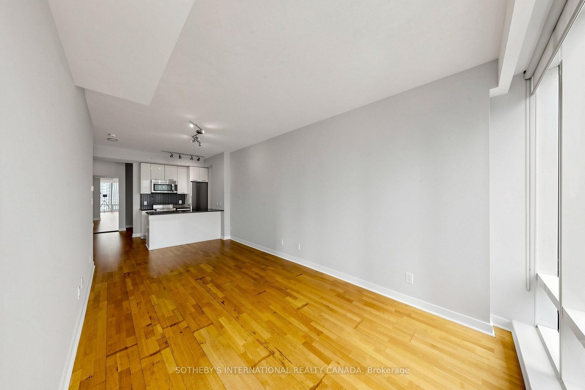 295 Adelaide Street W 3906, Toronto Unit: 3906
