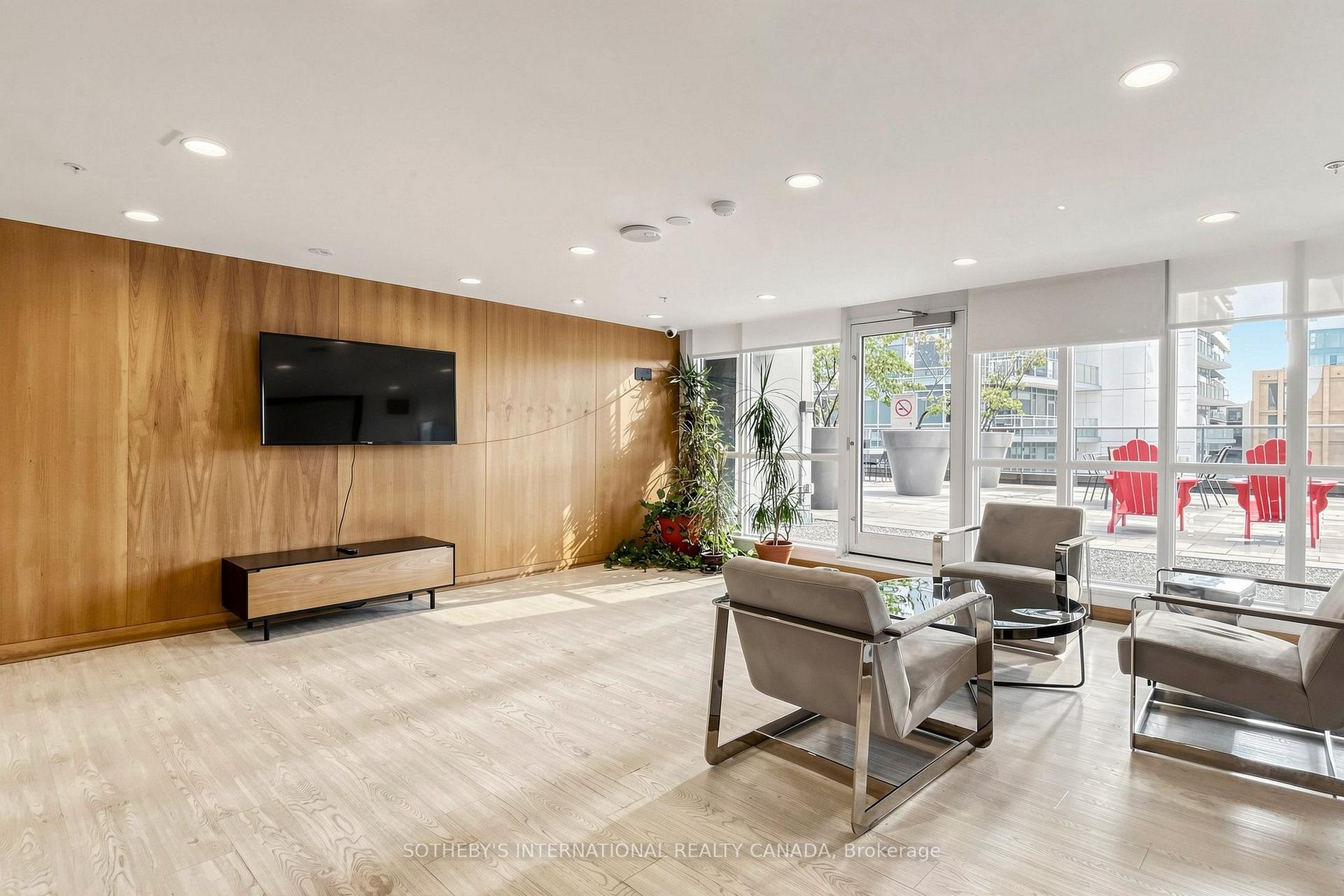 295 Adelaide Street W 3906, Toronto Unit: 3906